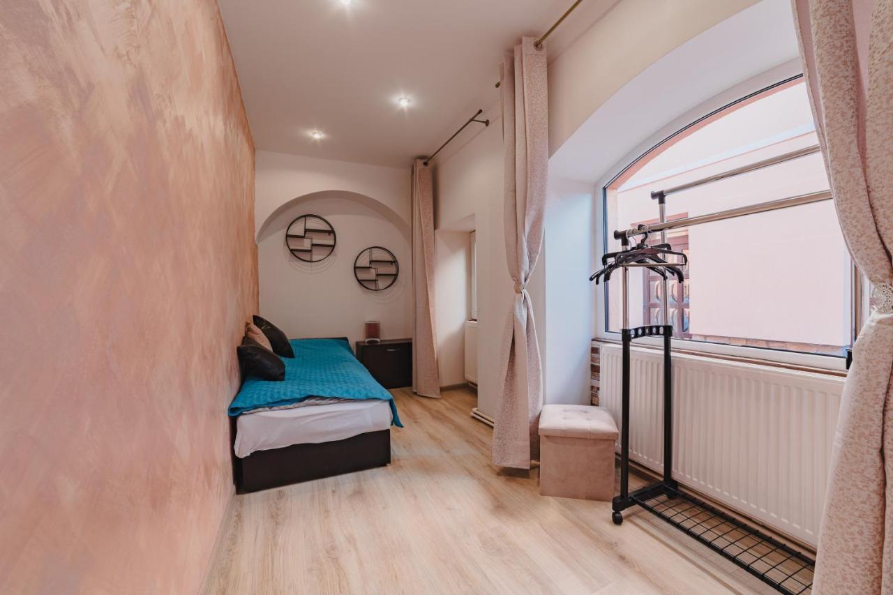 Old Town Studio Apartment Brasov Exterior photo